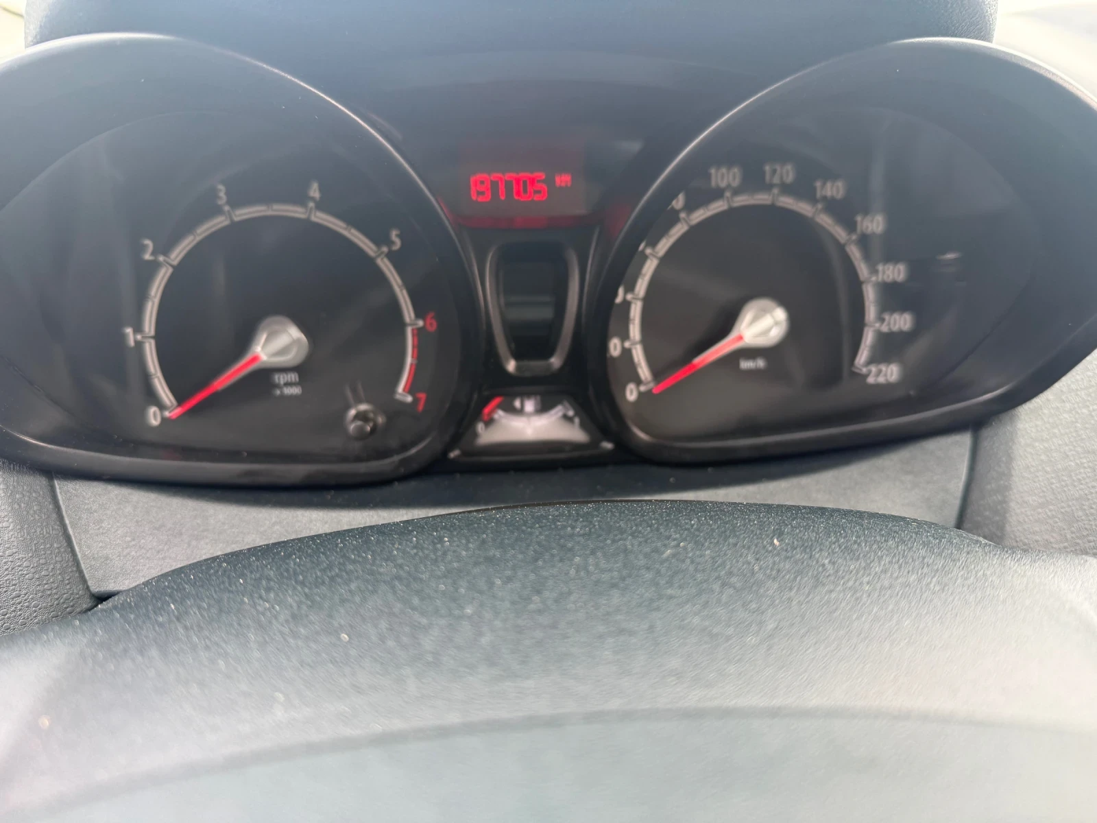 Ford Fiesta Бензин-Италия, снимка 14 - Автомобили и джипове - 54129996