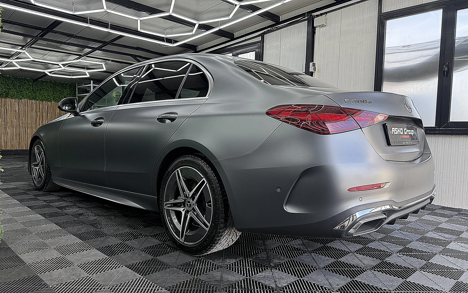 Mercedes-Benz C 300 AMG-line/KeylessGo/ 3D-kamera/9gt/�������� ������ | Mobile.bg � ����������� 4