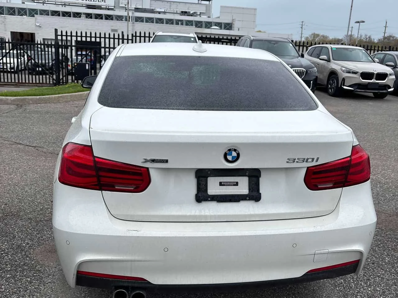 BMW 330 * 330i xDrive * CARFAX * ЦЕНА ДО БГ, снимка 5 - Автомобили и джипове - 54450738