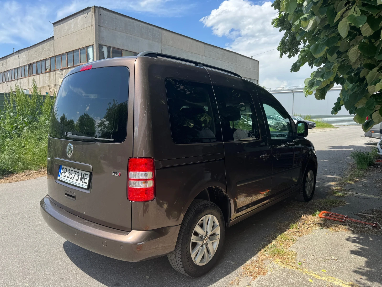 VW Caddy Caddy 1.6, снимка 3 - Автомобили и джипове - 54522698