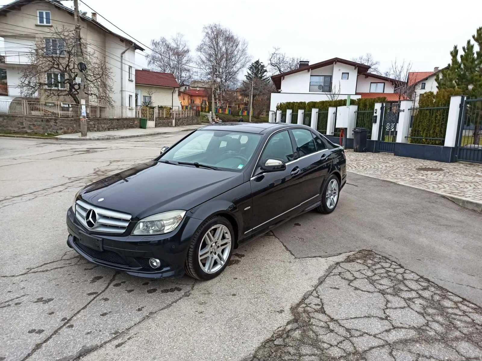 Mercedes-Benz C 320 AMG-avangarde, снимка 7 - Автомобили и джипове - 54840586