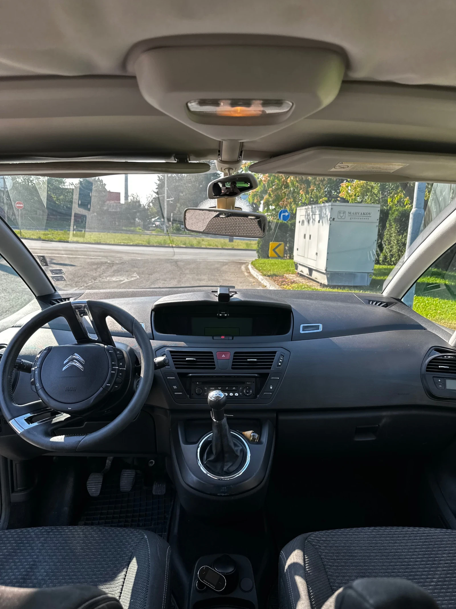 Citroen C4 Picasso, снимка 10 - Автомобили и джипове - 55002989