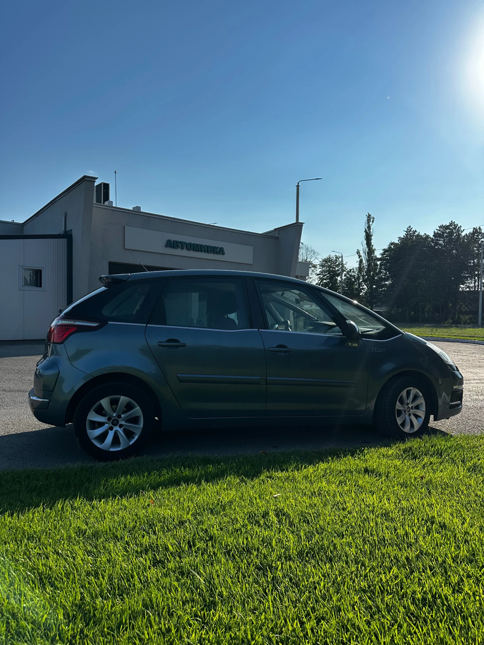 Citroen C4 Picasso, снимка 8 - Автомобили и джипове - 55002989