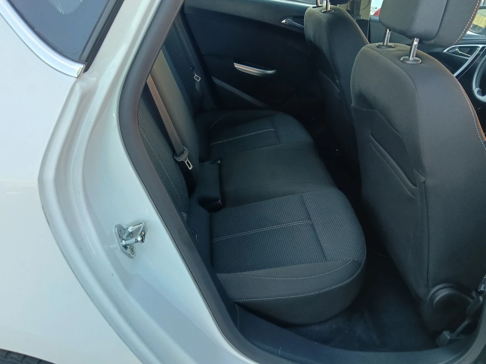 Opel Astra GPL, снимка 6 - Автомобили и джипове - 55138739