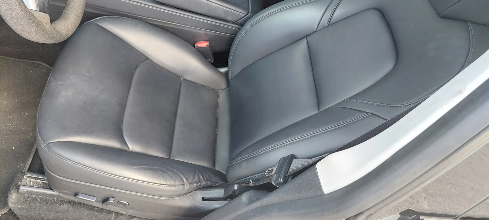 Tesla Model Y Long Range AWD, снимка 9 - Автомобили и джипове - 55157074