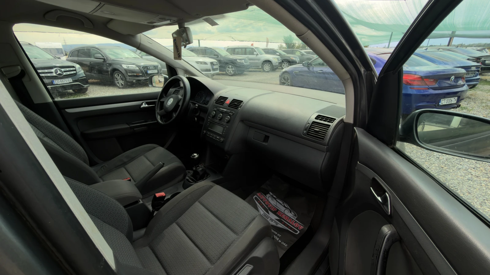 VW Touran 1.9TDI* 105 к.с* , снимка 12 - Автомобили и джипове - 55463167