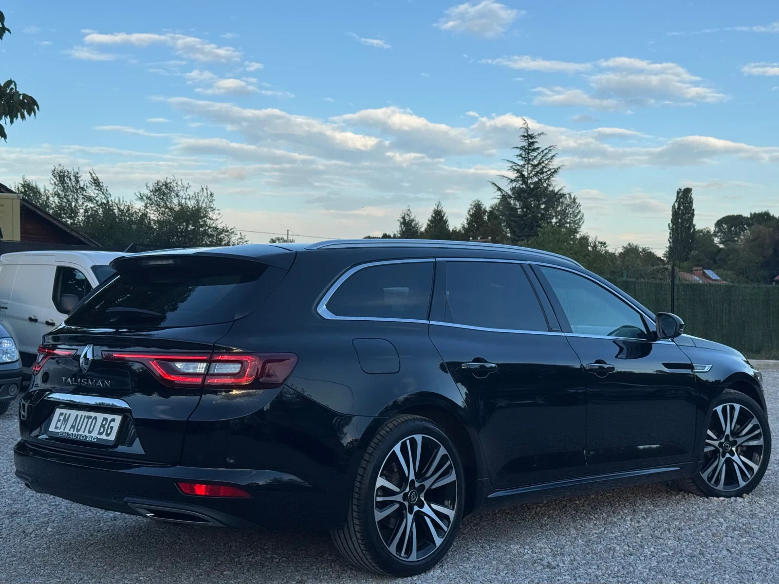 Renault Talisman 2.0dCi 200hp INITIALE 4Control /СОБСТВЕН ЛИЗИНГ/, снимка 4 - Автомобили и джипове - 56271150