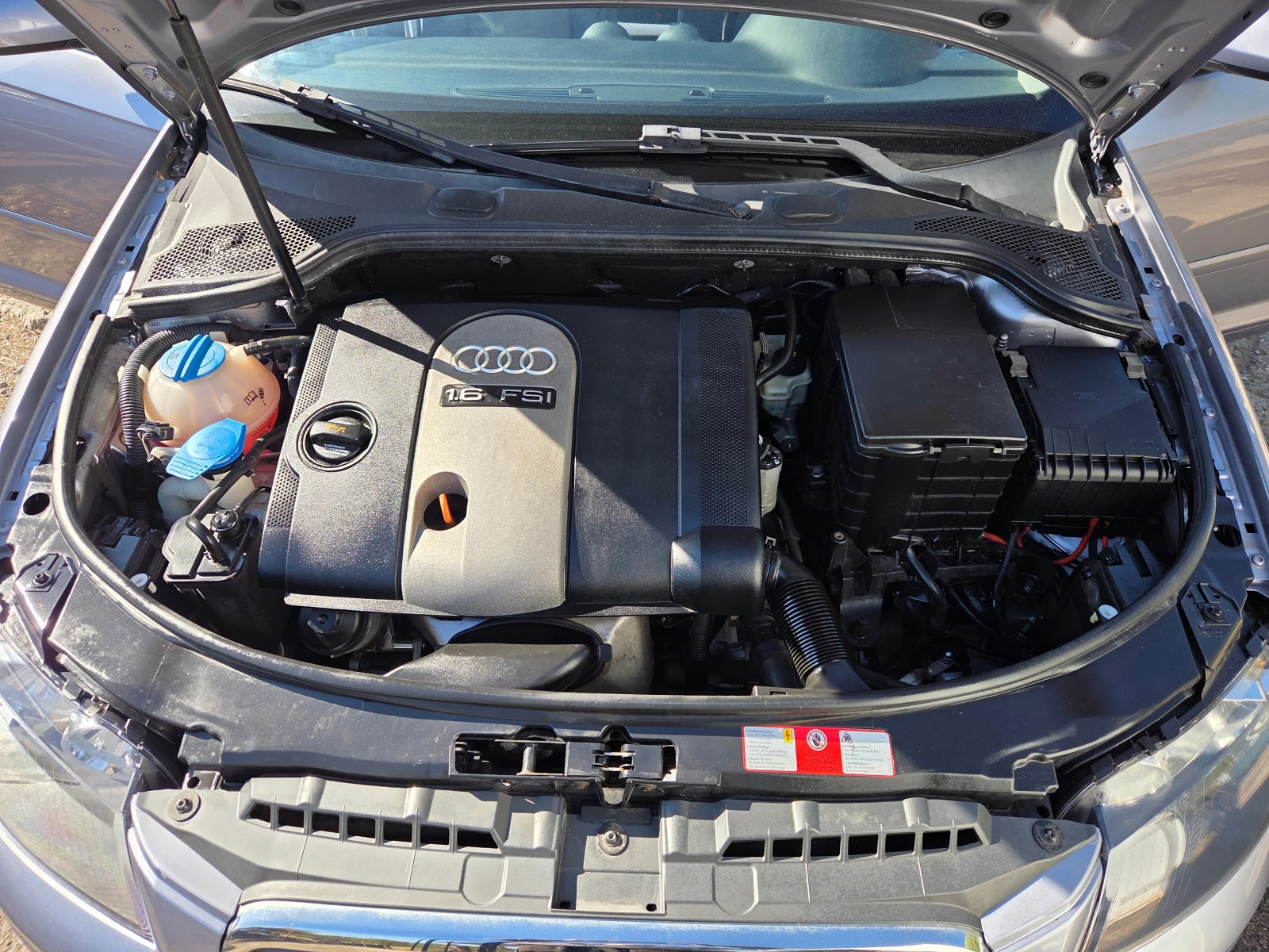 Audi A3 1.6FSI, снимка 7 - Автомобили и джипове - 56325851