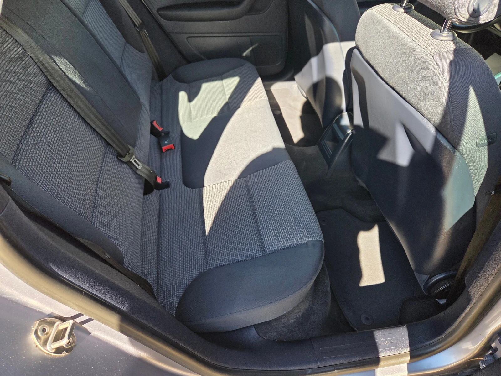 Audi A3 1.6FSI, снимка 11 - Автомобили и джипове - 56325851
