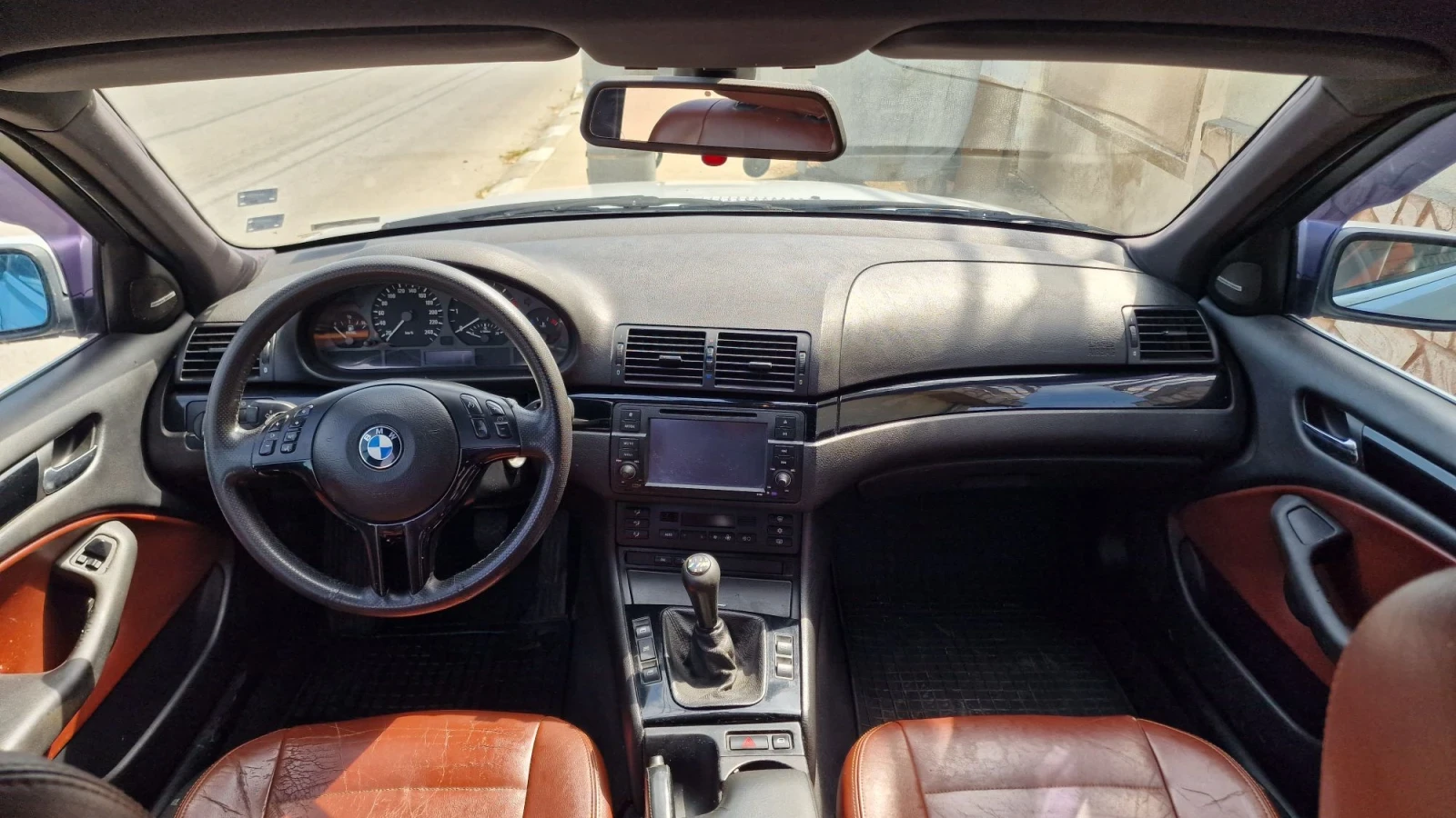 BMW 330, снимка 11 - Автомобили и джипове - 56367978