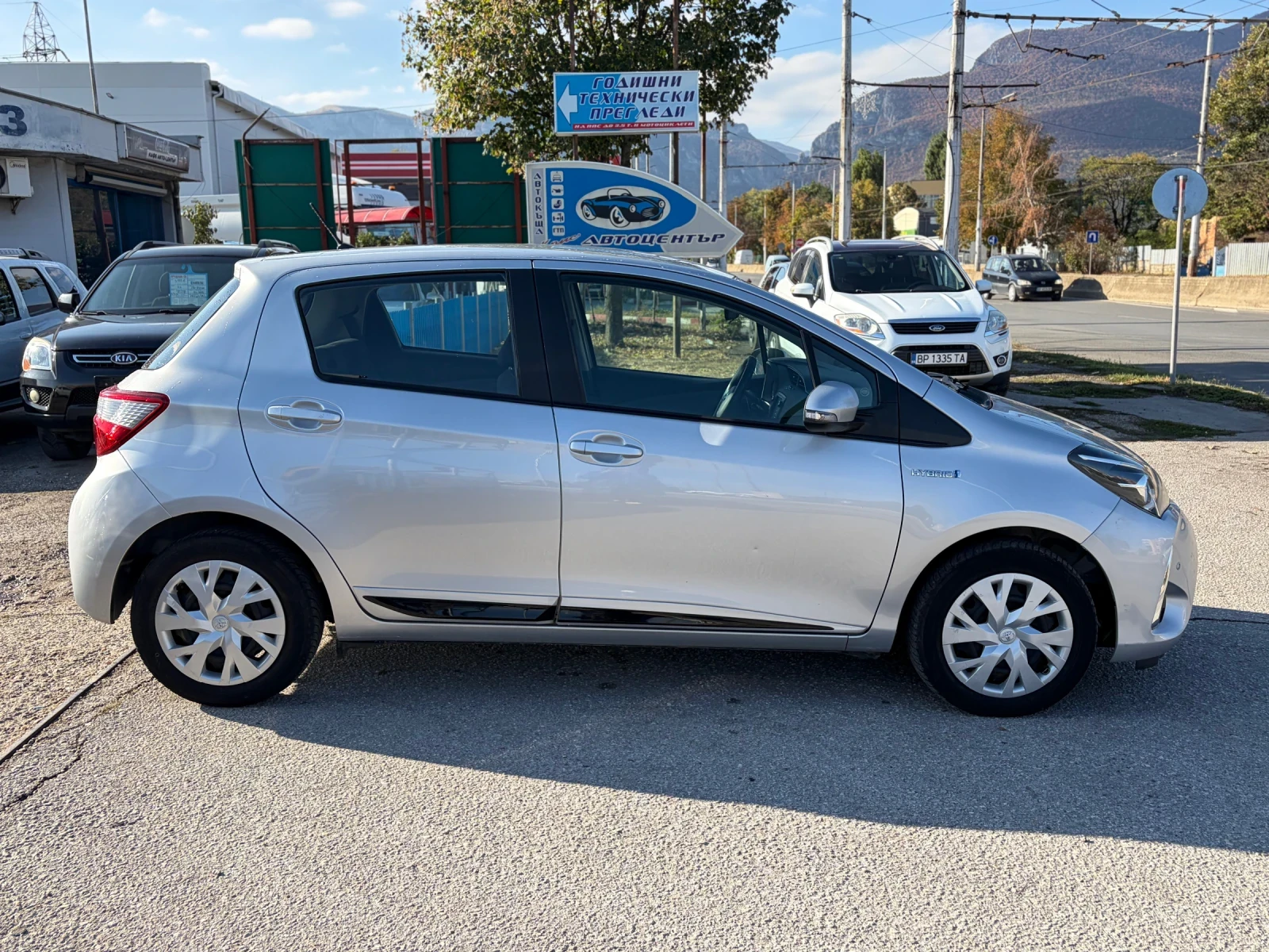Toyota Yaris Hybrid | Mobile.bg � ����������� 4