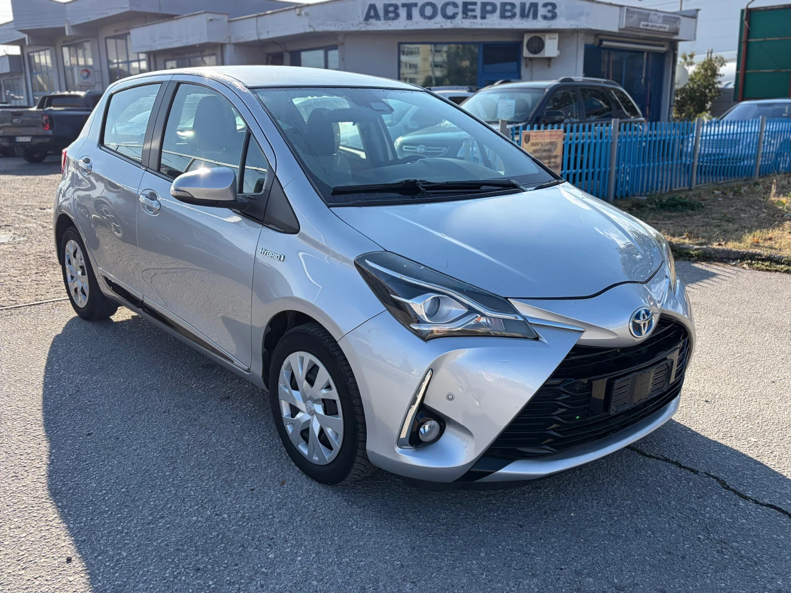Toyota Yaris Hybrid | Mobile.bg � ����������� 3