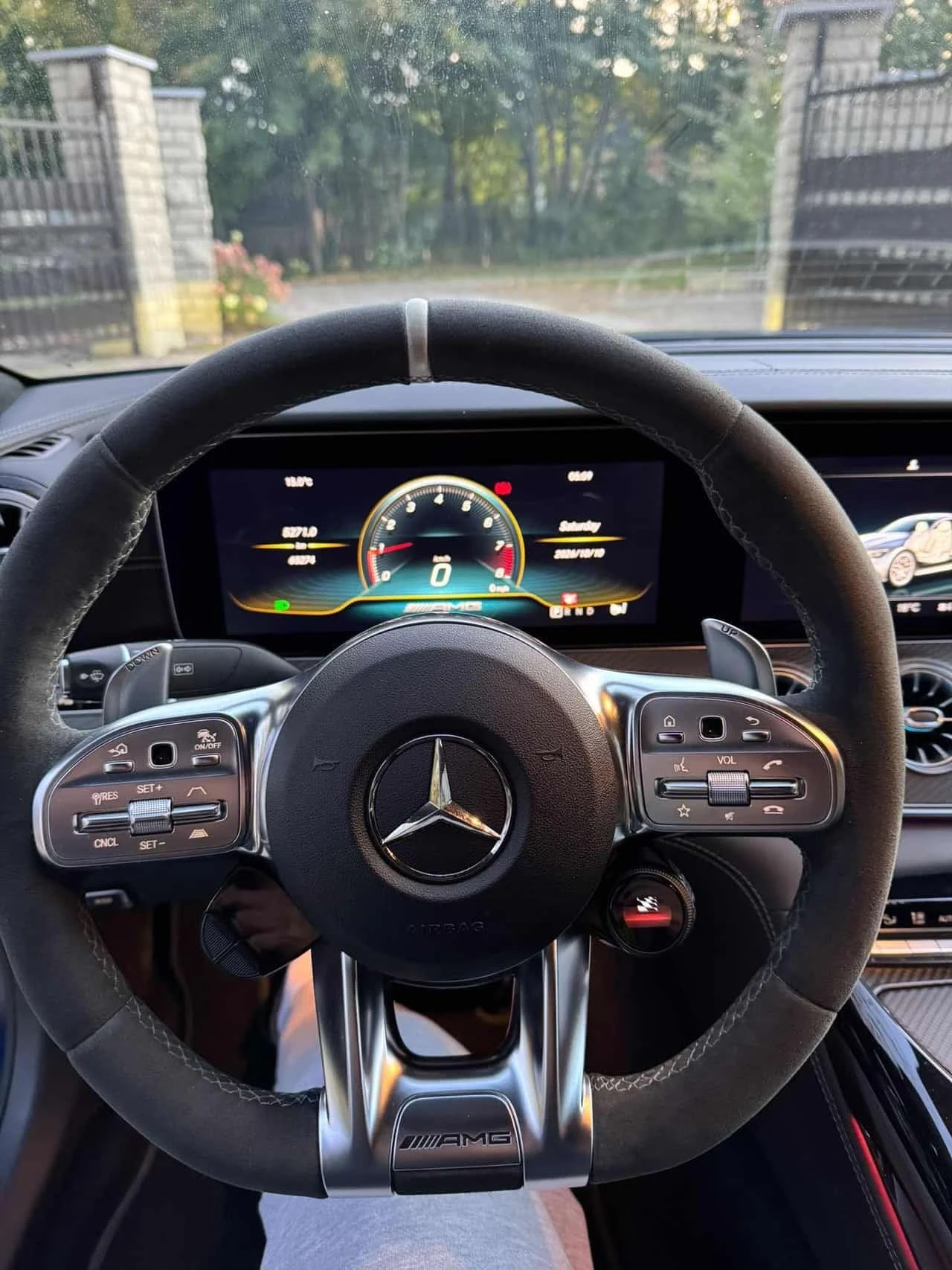 Mercedes-Benz AMG GT 63 S * CARFAX * Keyless * ����� *   | Mobile.bg � ����������� 8