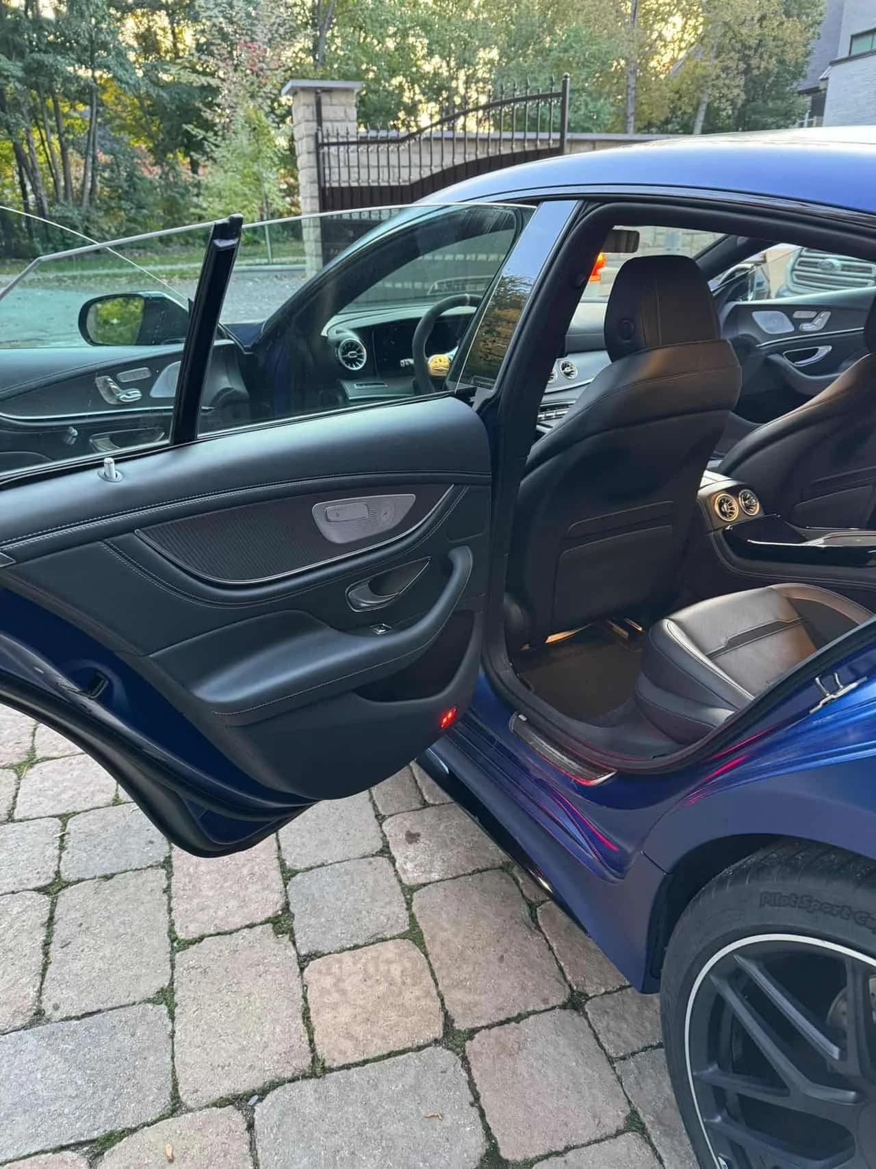 Mercedes-Benz AMG GT 63 S * CARFAX * Keyless * ����� *   | Mobile.bg � ����������� 11