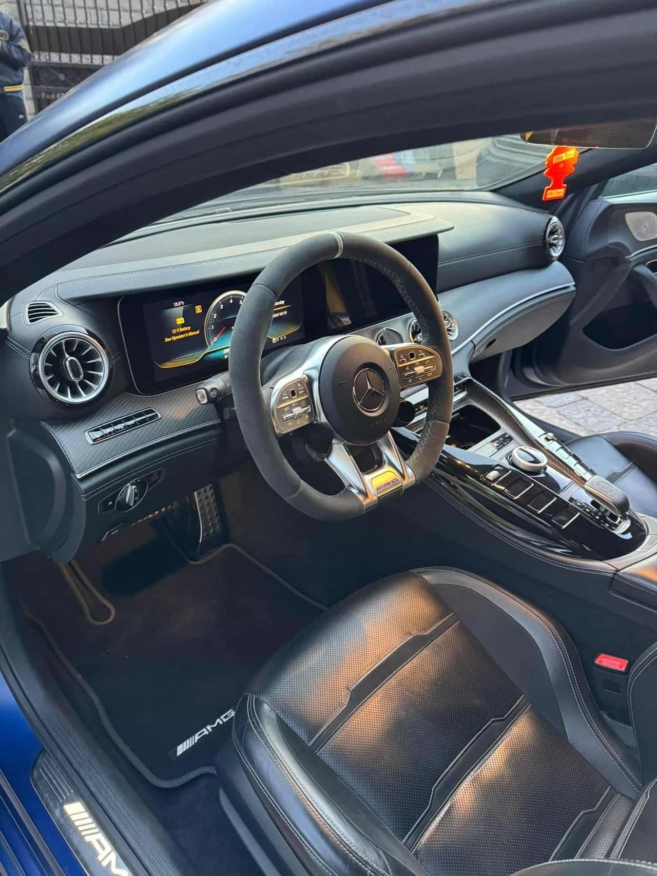 Mercedes-Benz AMG GT 63 S * CARFAX * Keyless * ����� *   | Mobile.bg � ����������� 7