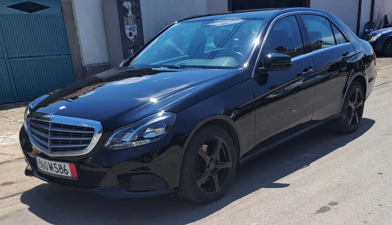 Mercedes-Benz E 200, снимка 6 - Автомобили и джипове - 56607977