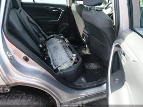Toyota Rav4 2.5l Hybrid Xle, снимка 8