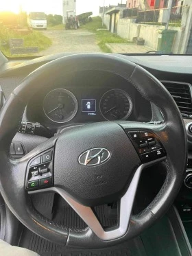 Hyundai Tucson 1.7 CRDI, снимка 11