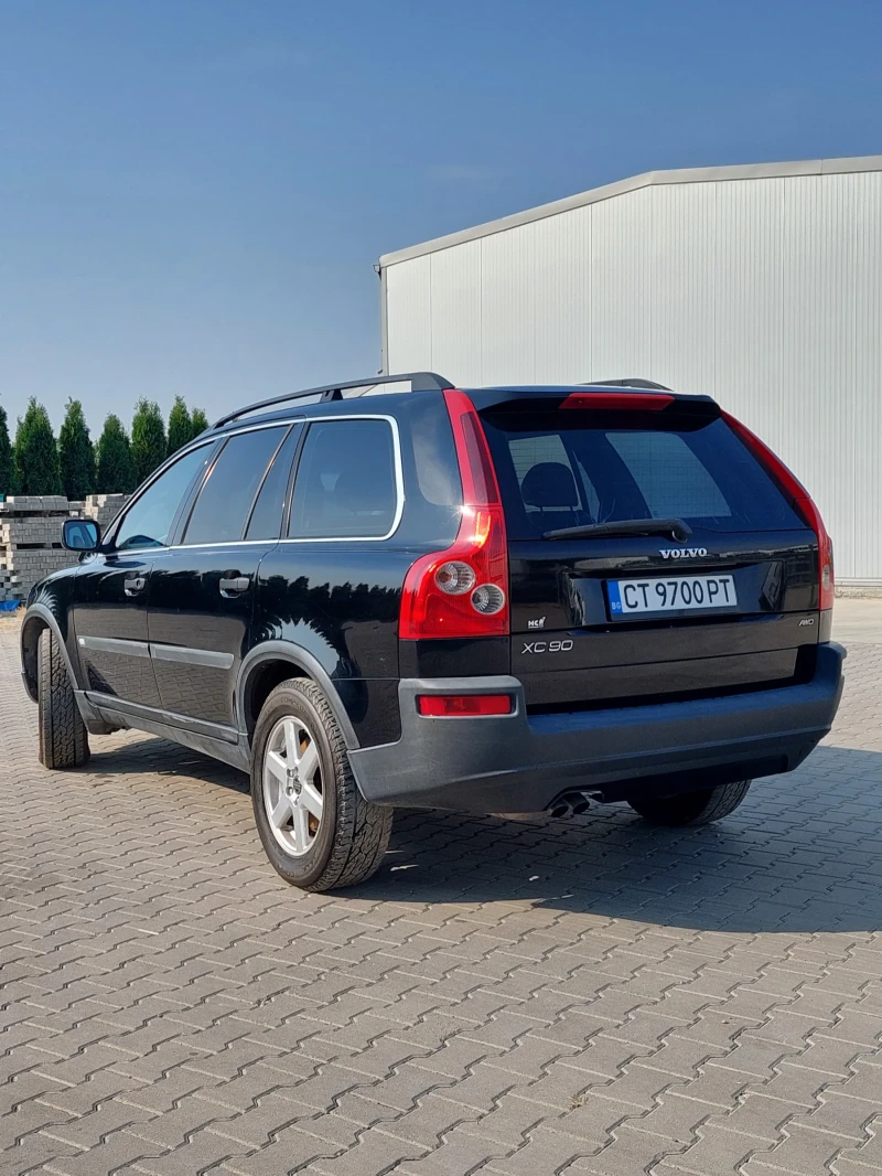 Volvo Xc90 D5 163 Ръчка, снимка 5 - Автомобили и джипове - 47167910