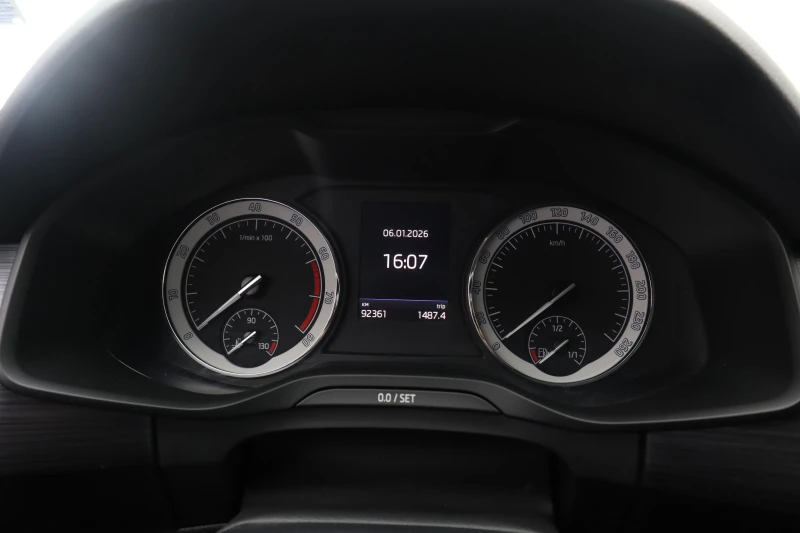 Skoda Kodiaq 1.5 TSI, снимка 15 - Автомобили и джипове - 53020875