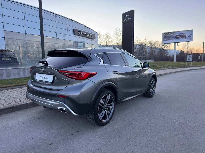 Infiniti QX30 Premium Tech AWD, снимка 4 - Автомобили и джипове - 53197719