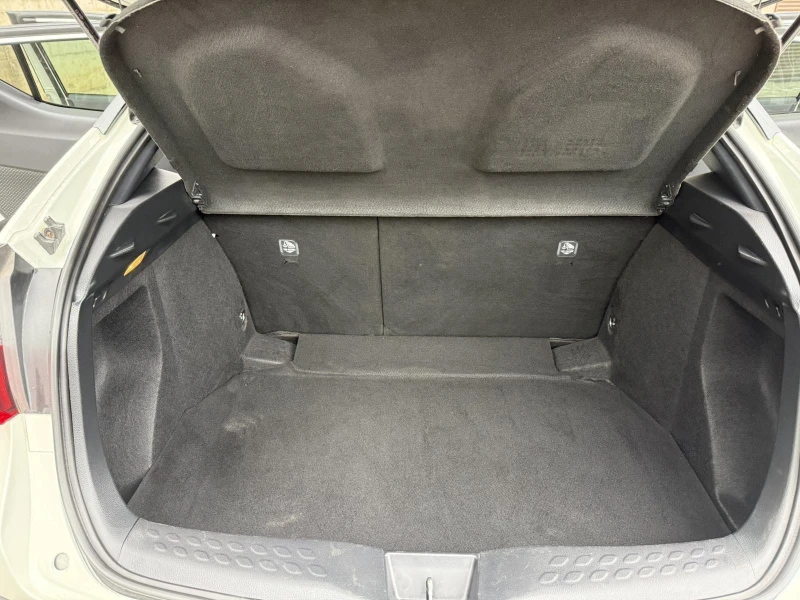 Toyota C-HR 86 200км ИТАЛИЯ, снимка 17 - Автомобили и джипове - 53323144