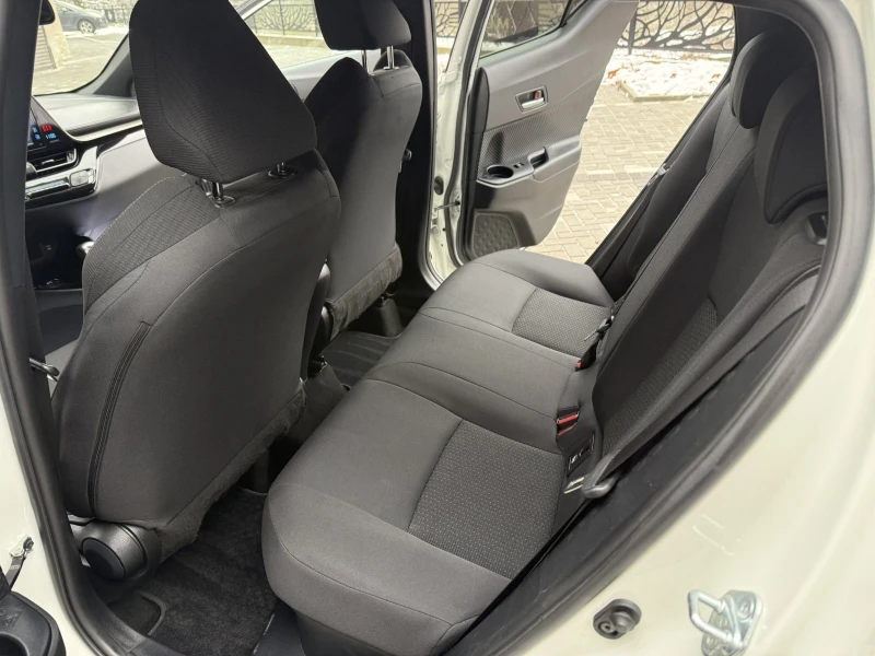 Toyota C-HR 86 200км ИТАЛИЯ, снимка 16 - Автомобили и джипове - 53323144