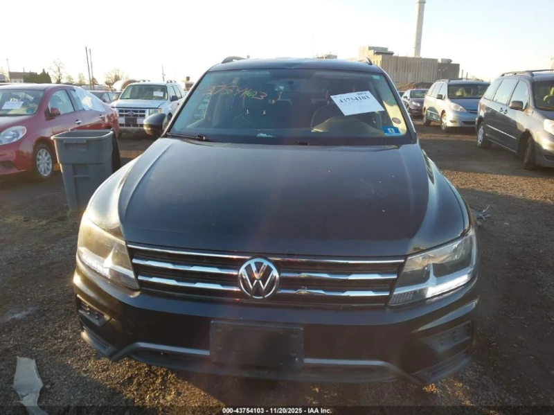 VW Tiguan 2l Volkswagen 2.0T S, снимка 12 - Автомобили и джипове - 53387063