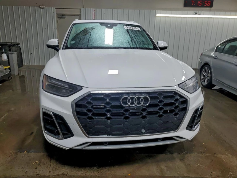 Audi Q5, снимка 5 - Автомобили и джипове - 53419557