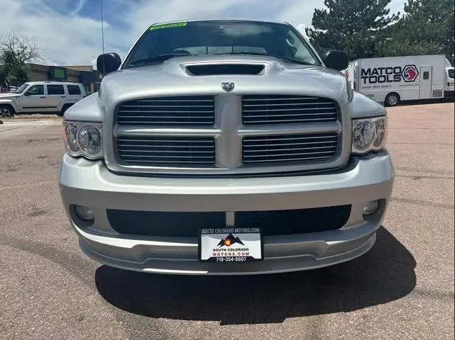 Dodge RAM 1500 SRT-10 - изображение 3