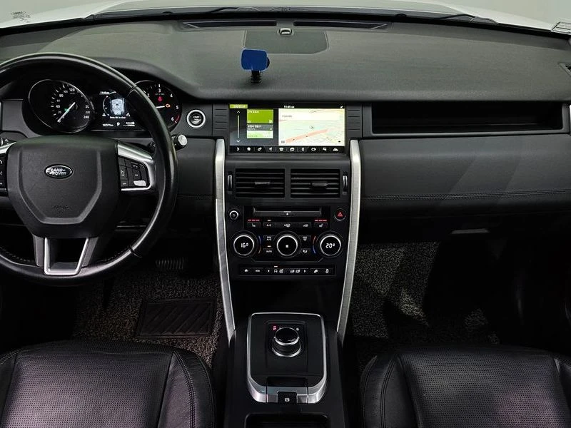 Land Rover Discovery Sport 2.0 Automatic, снимка 7 - Автомобили и джипове - 55932037