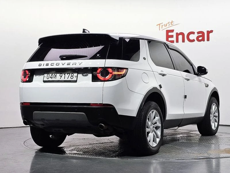Land Rover Discovery Sport 2.0 Automatic, снимка 2 - Автомобили и джипове - 55932037