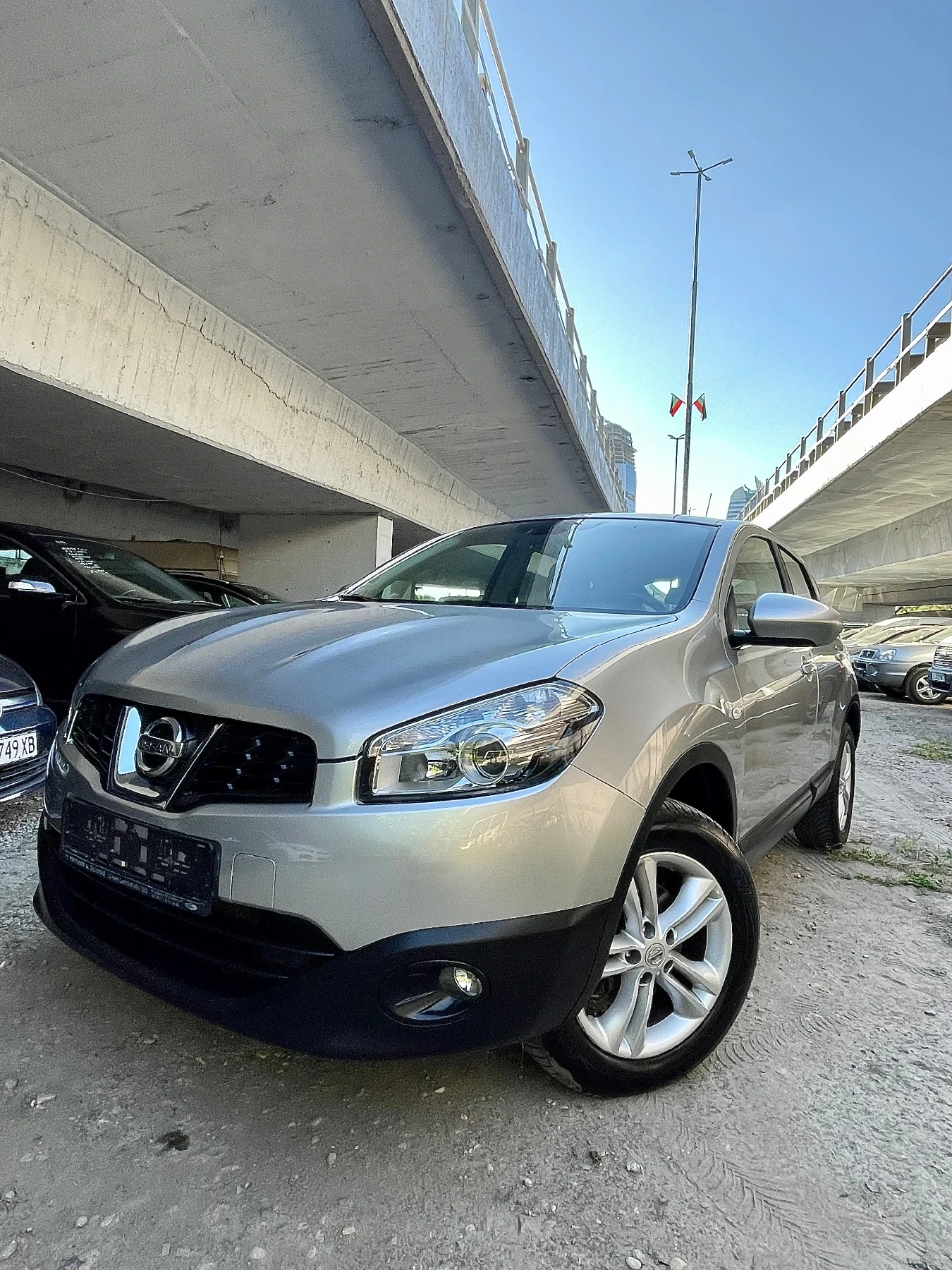 Nissan Qashqai BOSE///НАВИГАЦИЯ///КЛИМАТРОНИК///Фейслифт 4Х2 - изображение 3