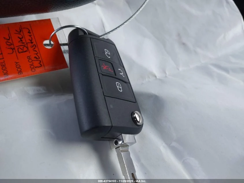 VW Tiguan 2l Volkswagen 2.0T S | Mobile.bg � ����������� 11