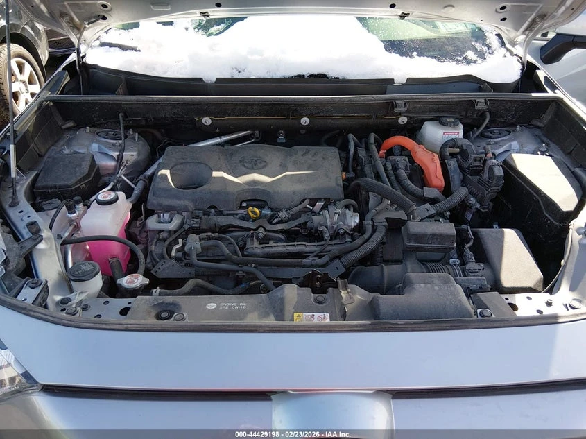 Toyota Rav4 2.5l Hybrid Xle, снимка 10 - Автомобили и джипове - 54098280