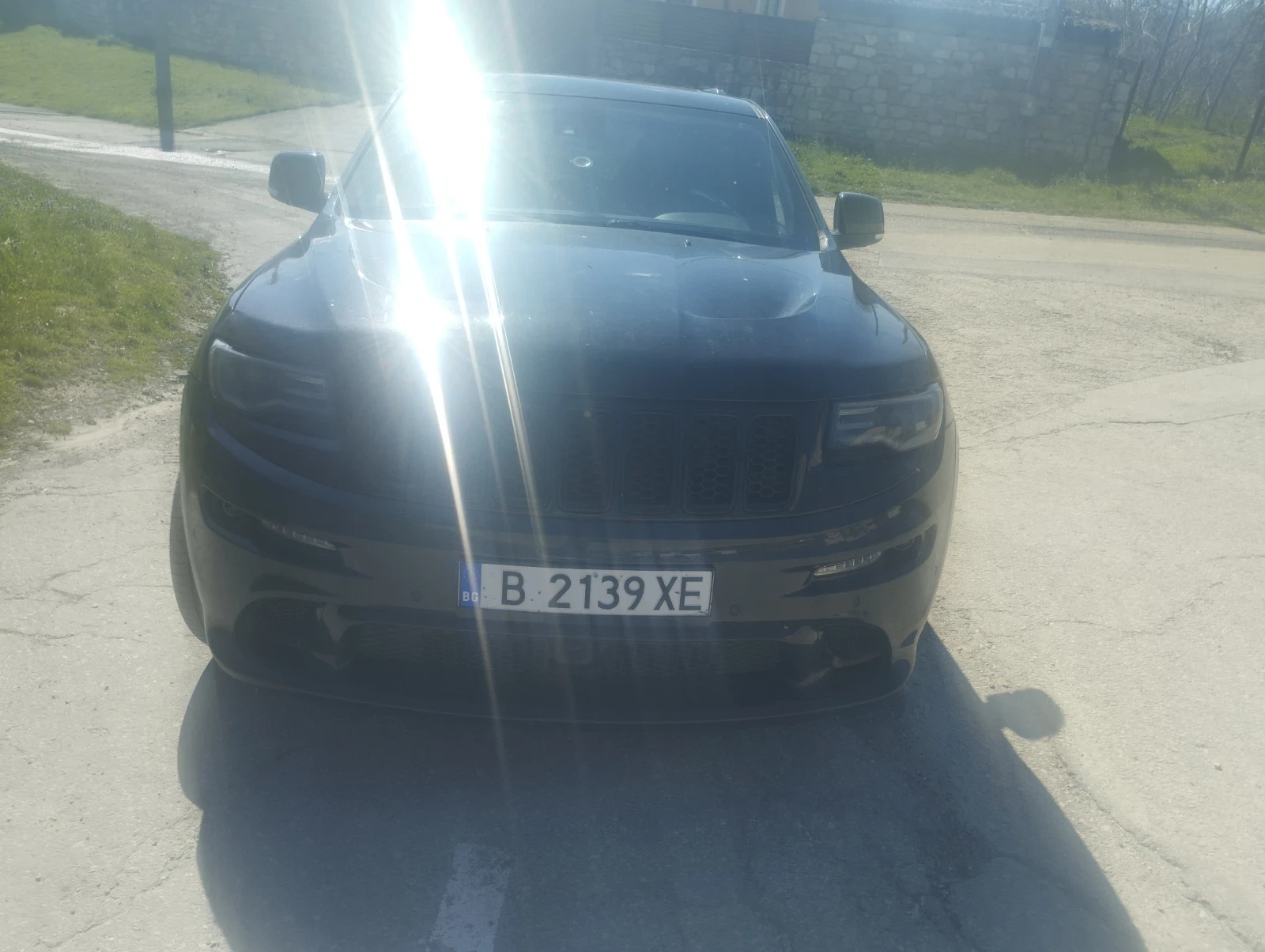 Jeep Grand cherokee 6.4 SRT, снимка 2 - Автомобили и джипове - 54153197