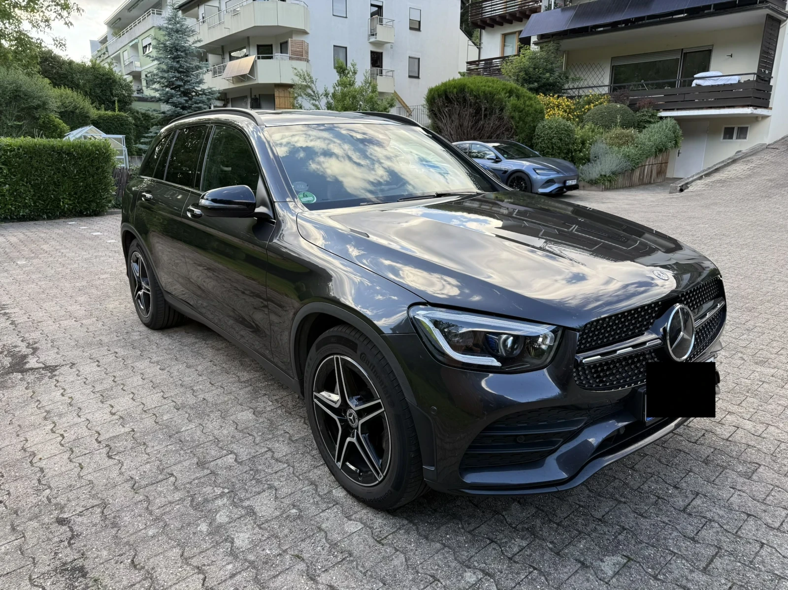 Mercedes-Benz GLC 300 d 4 Matic AMG Line, снимка 2 - Автомобили и джипове - 54817691