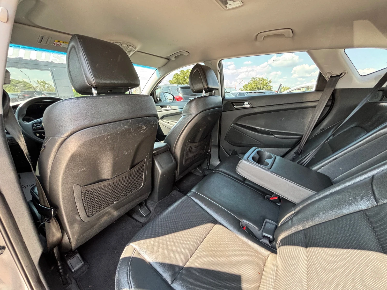 Hyundai Tucson 1.7CRDI/70X.KM./NAVI/ПОДГРЕВ/ПАНОРАМА, снимка 10 - Автомобили и джипове - 55228806
