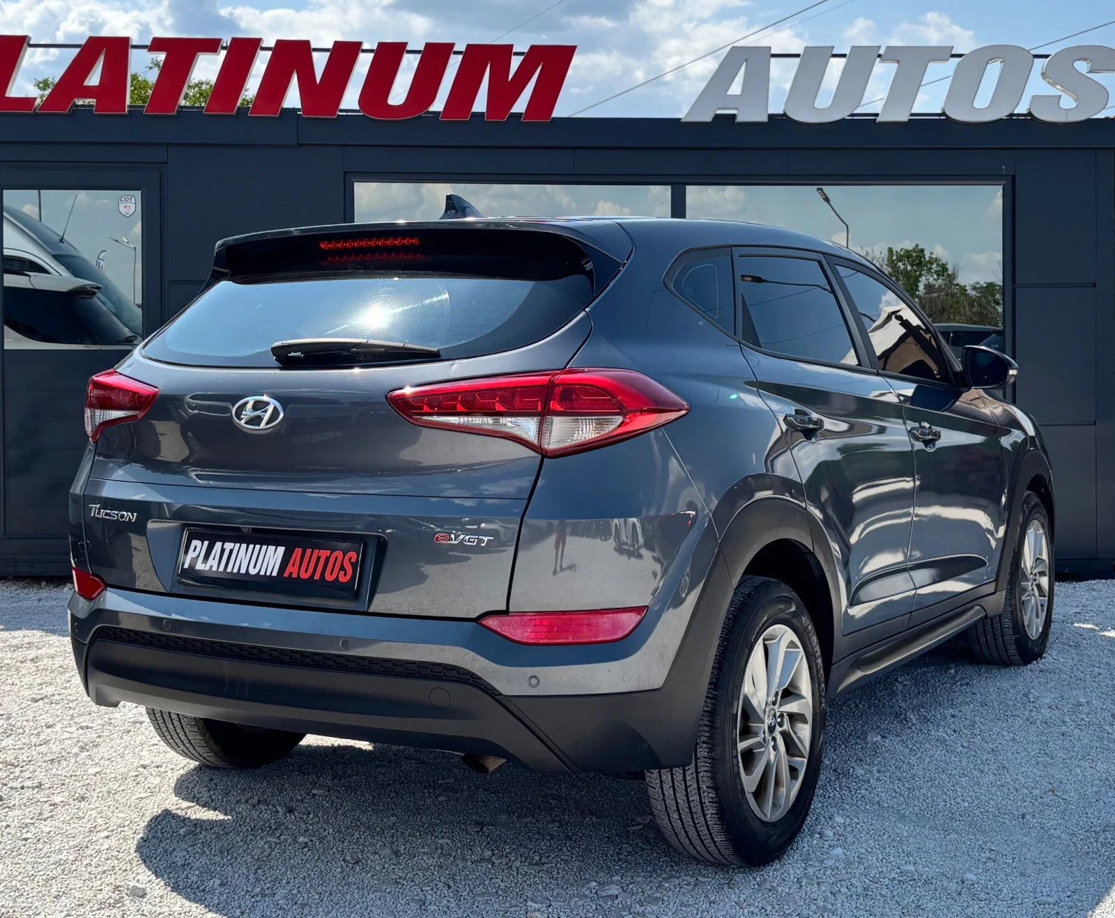 Hyundai Tucson 1.7CRDI/70X.KM./NAVI/ПОДГРЕВ/ПАНОРАМА, снимка 8 - Автомобили и джипове - 55228806
