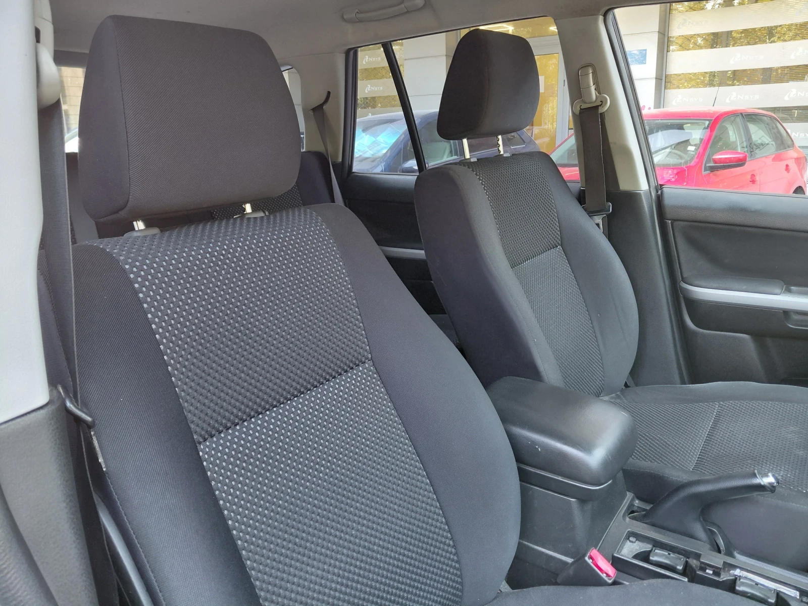 Suzuki Vitara Бензин-Газ 4?4 2, 0, снимка 7 - Автомобили и джипове - 55665038