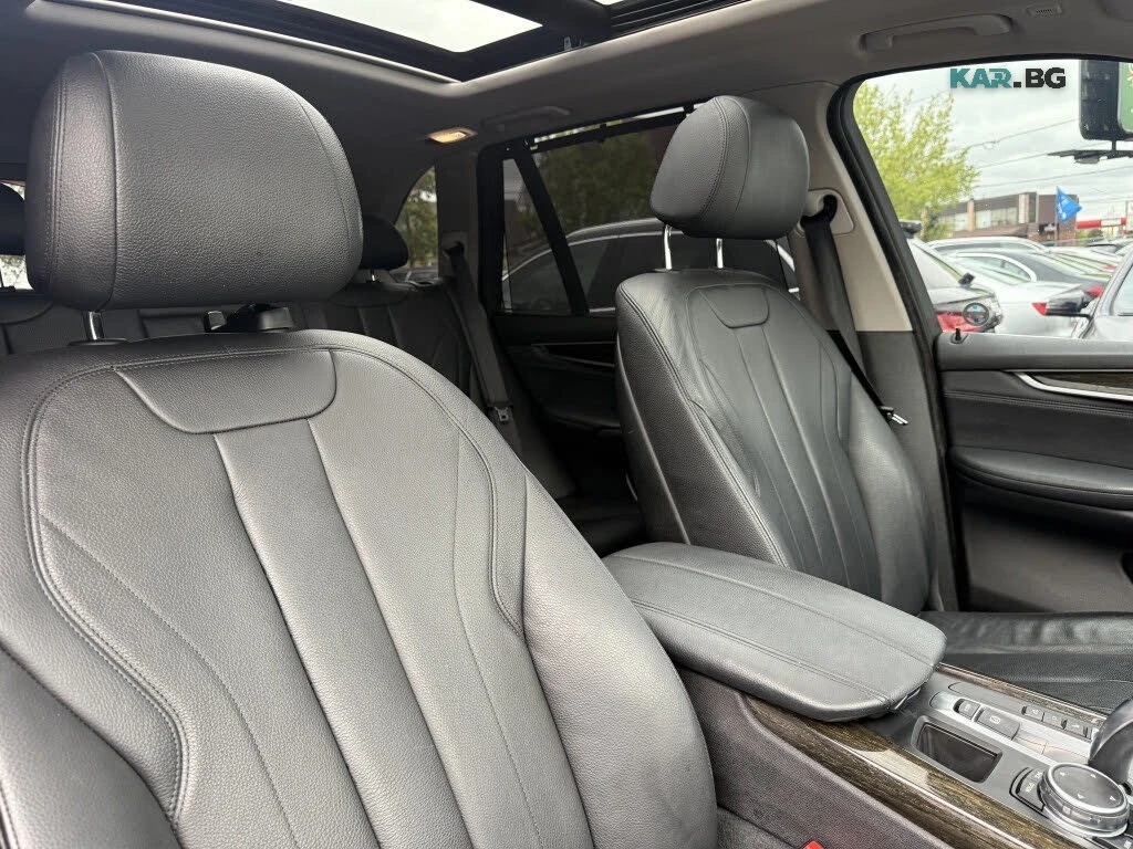 BMW X5 xDrive35i* АвтоКредит* (ЦЕНА ДО БГ) , снимка 13 - Автомобили и джипове - 55950548