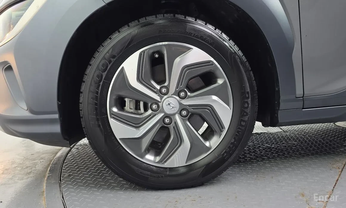 Hyundai Kona ХИБРИД, снимка 3 - Автомобили и джипове - 56371281