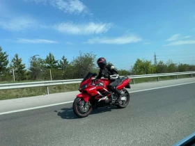  Honda Cbr