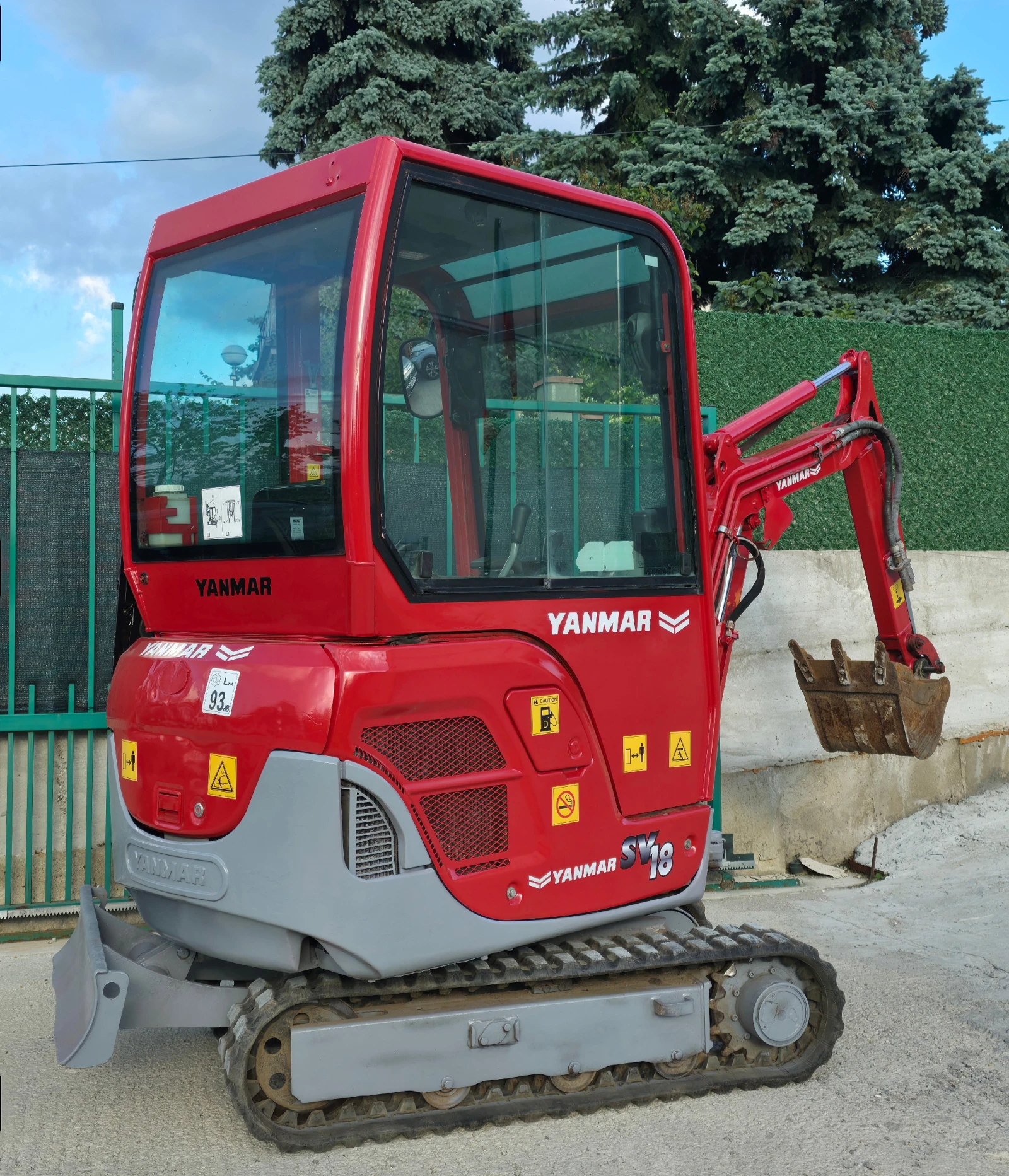 Багер Yanmar 2t.
