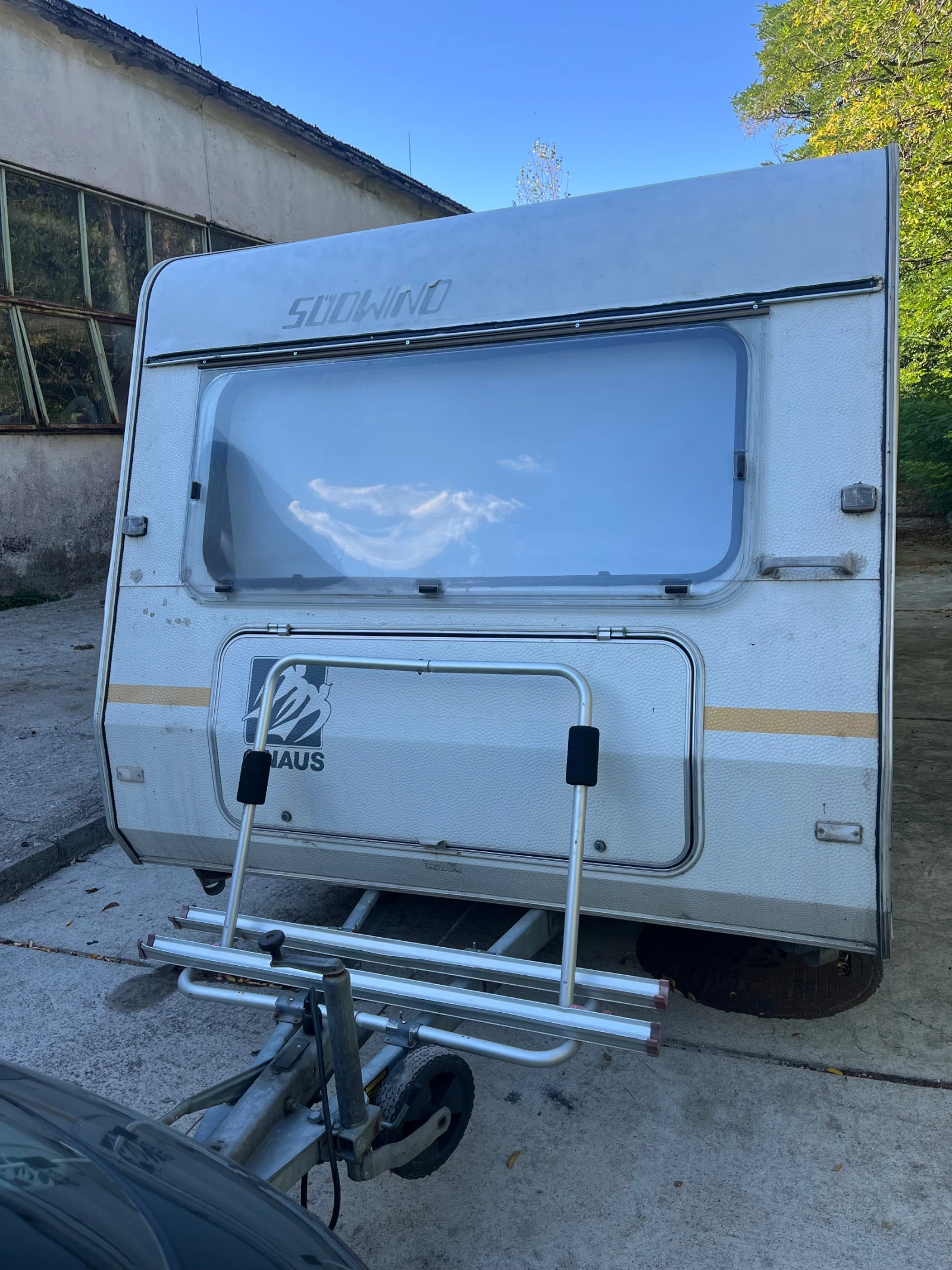  Knaus   551 | Mobile.bg   1