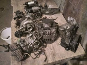продавам части от Дачия Логан 1.5 ДСИ,2007г.в добро състояние,86к.с., снимка 1