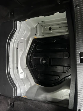 Mercedes-Benz E 250 CDI 4matic, снимка 14