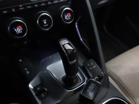 Jaguar E-pace P250 S, снимка 8