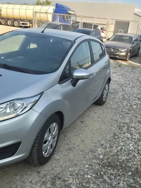 Обява за продажба на Ford Fiesta 1.5 TDCI euro 6 ~5 200 EUR - изображение 1