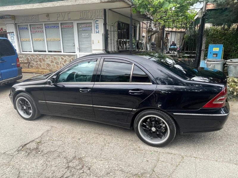 Mercedes-Benz C 320 Avangard, снимка 2 - Автомобили и джипове - 47072434